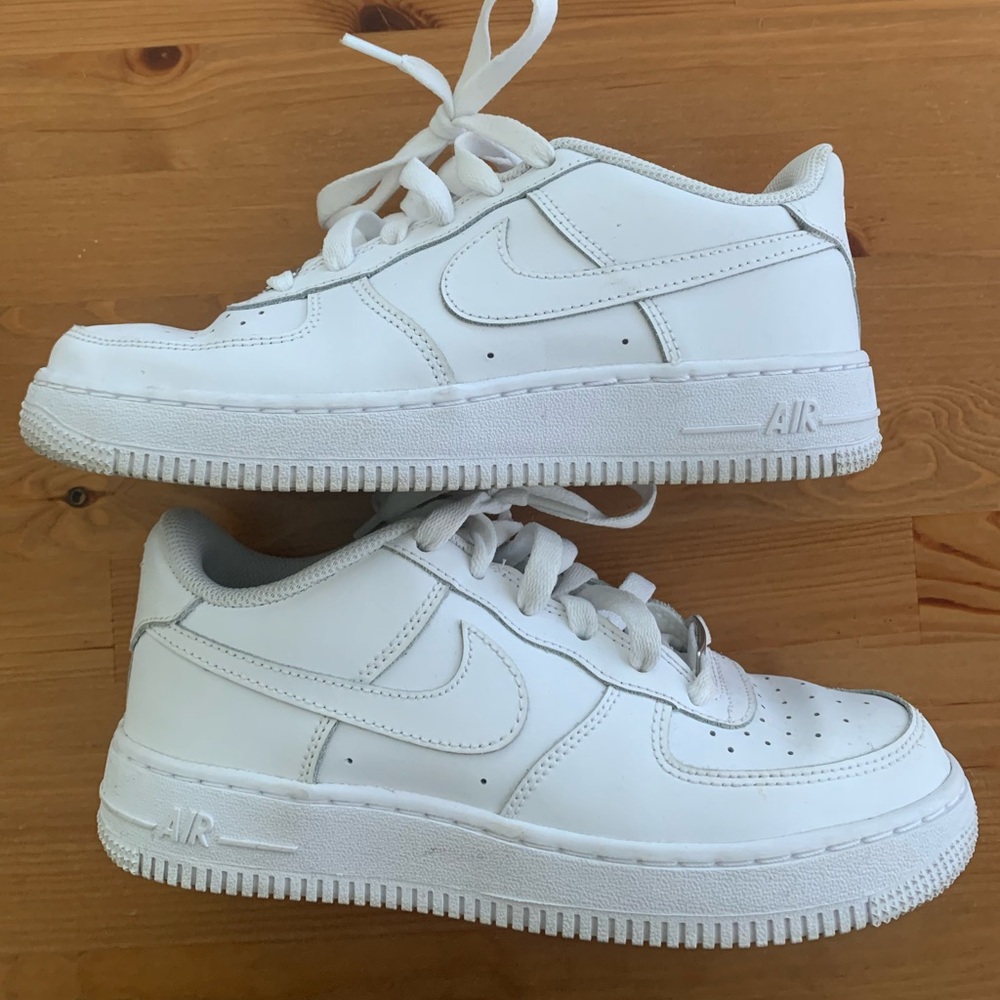 Nike Air Force 1 White Sneakers